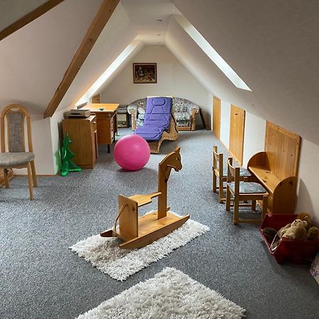 Ferienwohnung Unter Dem Schild Oberfell Экстерьер фото
