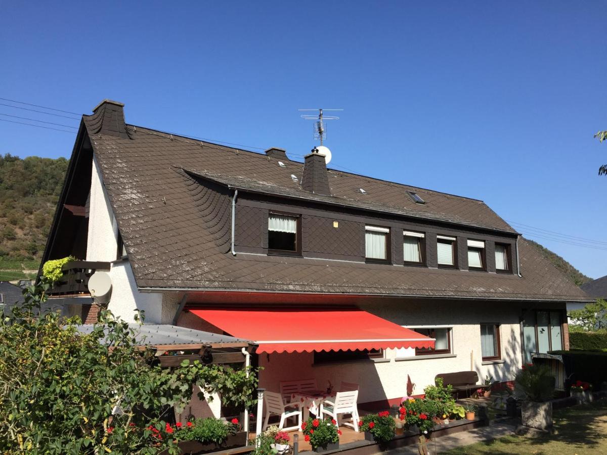 Ferienwohnung Unter Dem Schild Oberfell Экстерьер фото